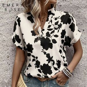 SHEIN Black and White Floral Blouse